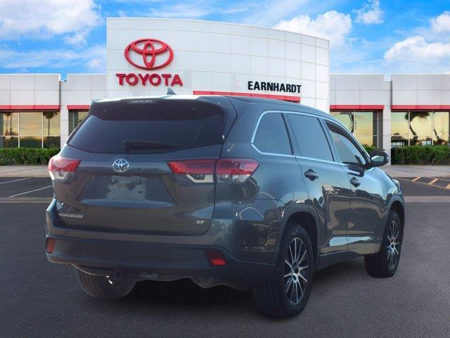 used 2017 Toyota Highlander car, priced at $21,581