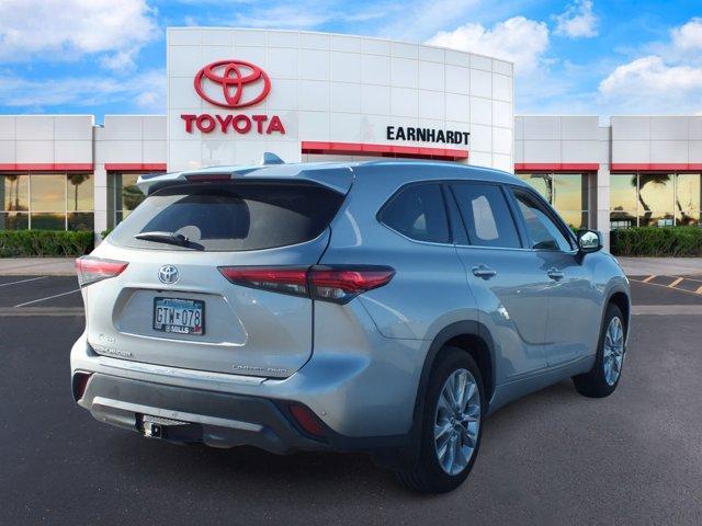 used 2021 Toyota Highlander car, priced at $32,981