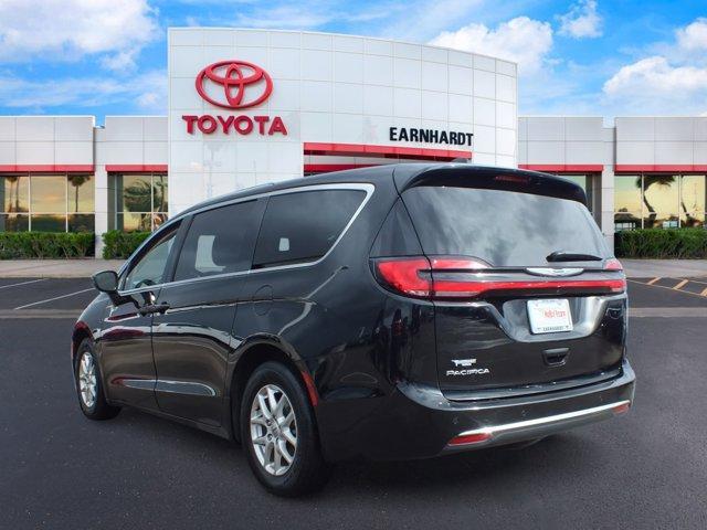 used 2024 Chrysler Pacifica car, priced at $27,481