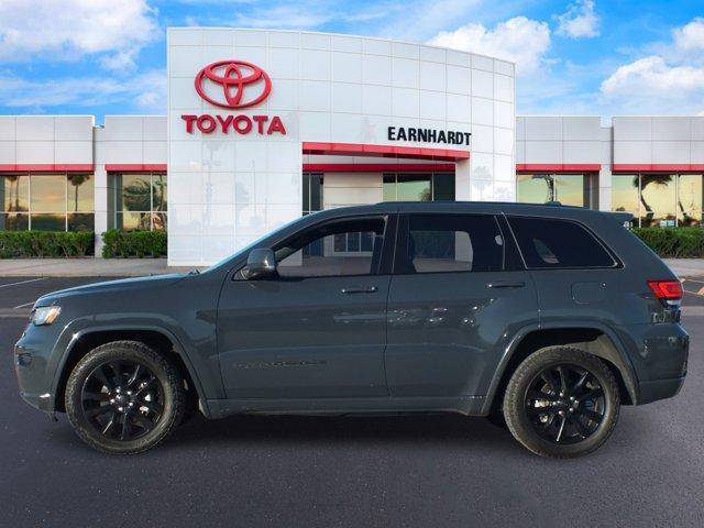 used 2017 Jeep Grand Cherokee car, priced at $15,981
