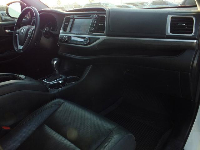 used 2019 Toyota Highlander car, priced at $26,981