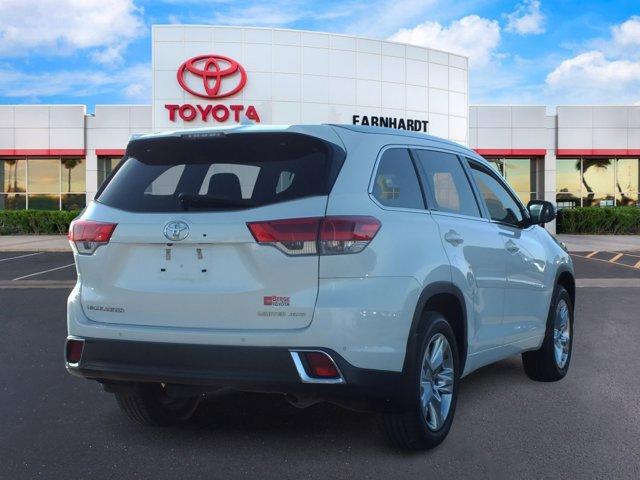 used 2019 Toyota Highlander car, priced at $26,981