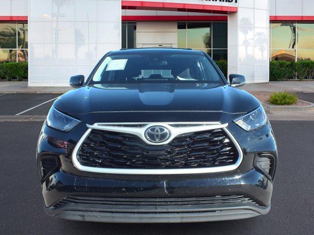 used 2023 Toyota Highlander car, priced at $27,781