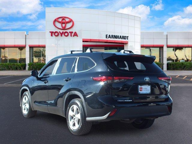 used 2023 Toyota Highlander car, priced at $27,781