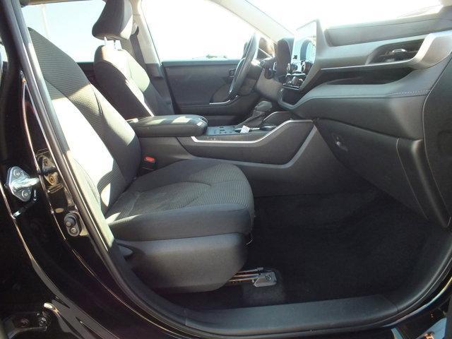 used 2023 Toyota Highlander car, priced at $27,781