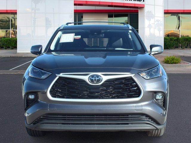used 2023 Toyota Highlander car, priced at $32,981