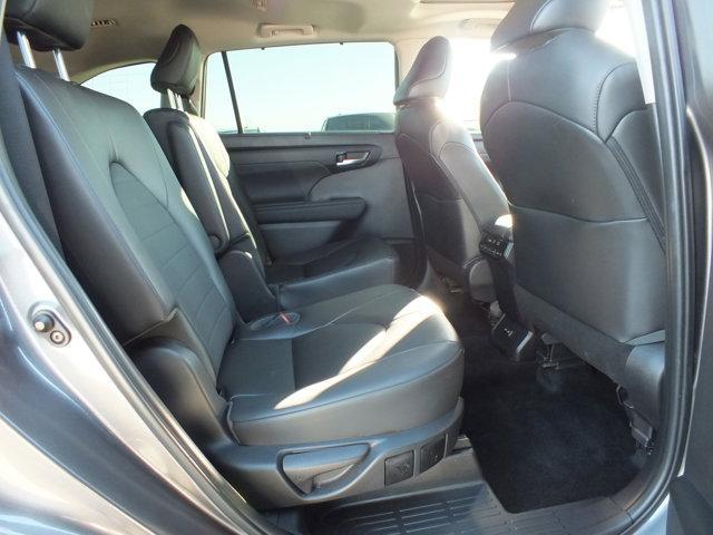 used 2023 Toyota Highlander car, priced at $32,981