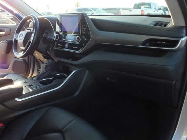 used 2024 Toyota Highlander car, priced at $35,884