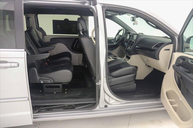 used 2017 Dodge Grand Caravan car, priced at $28,900