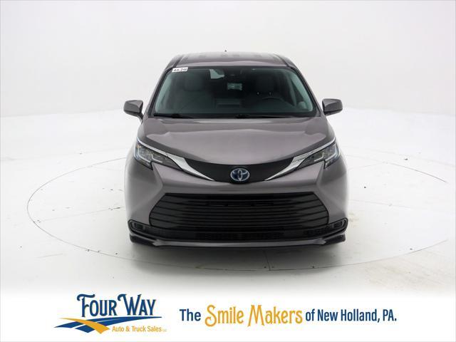 used 2021 Toyota Sienna car, priced at $31,900