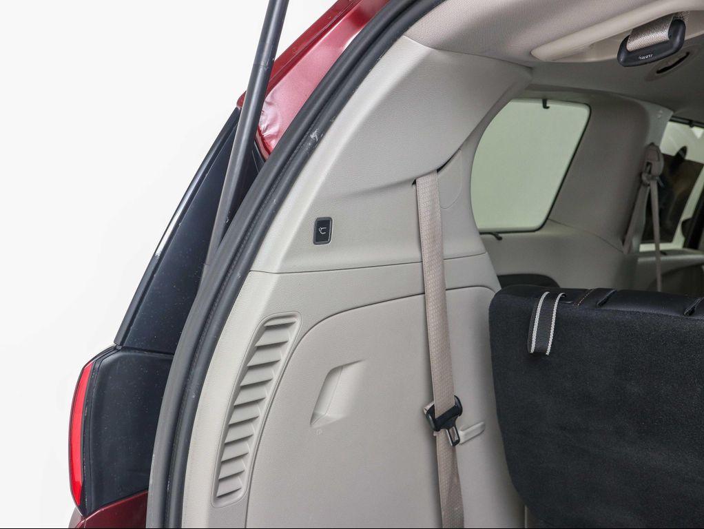 used 2018 Chrysler Pacifica car, priced at $36,900