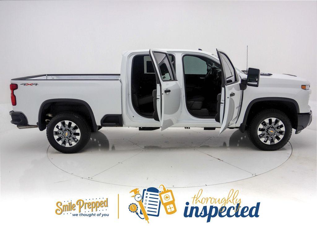used 2024 Chevrolet Silverado 2500 car, priced at $48,900