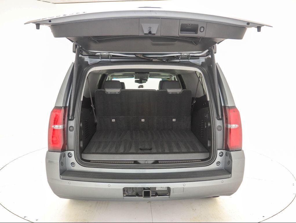 used 2018 Chevrolet Suburban car, priced at $28,900