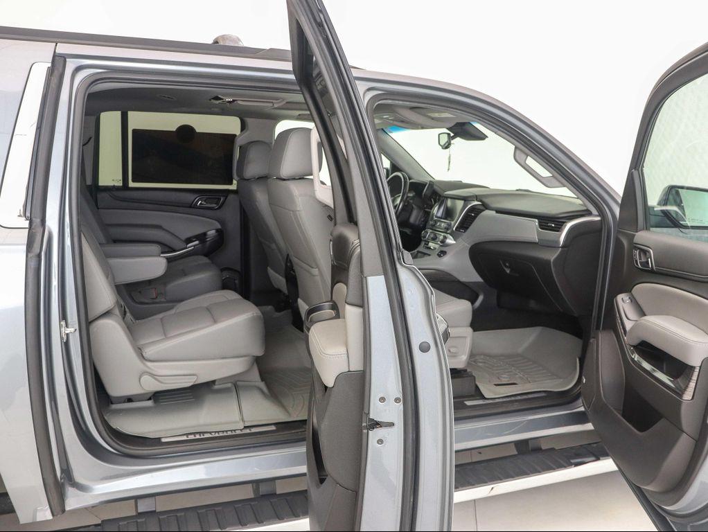 used 2018 Chevrolet Suburban car, priced at $28,900