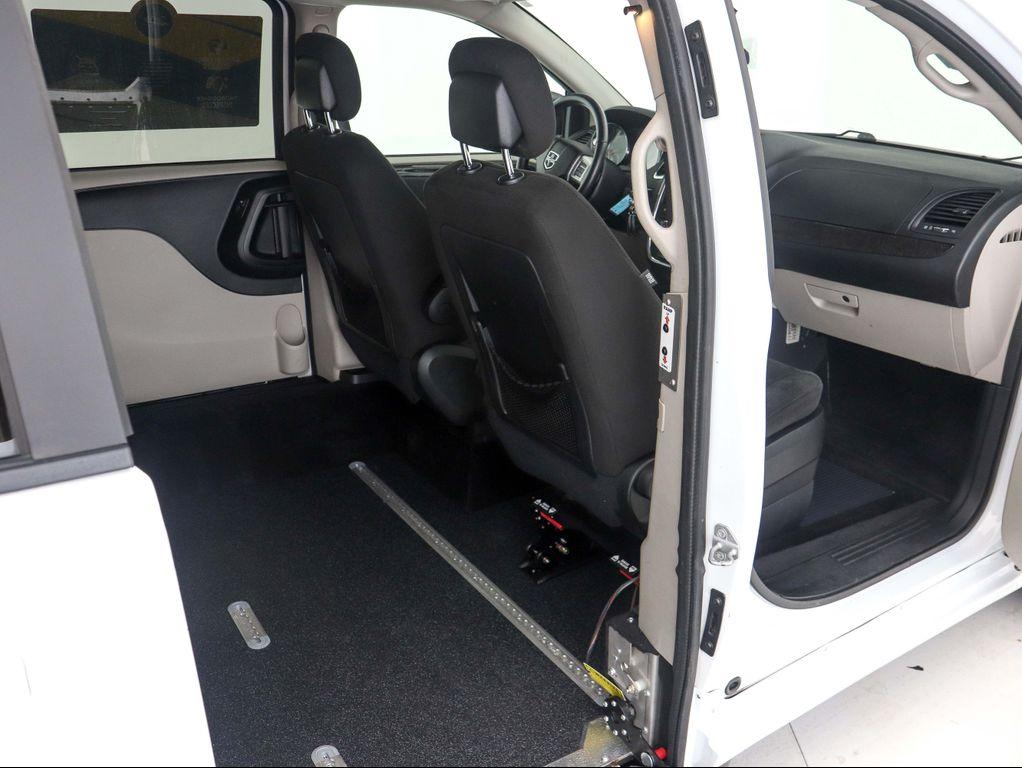 used 2016 Dodge Grand Caravan car, priced at $36,500