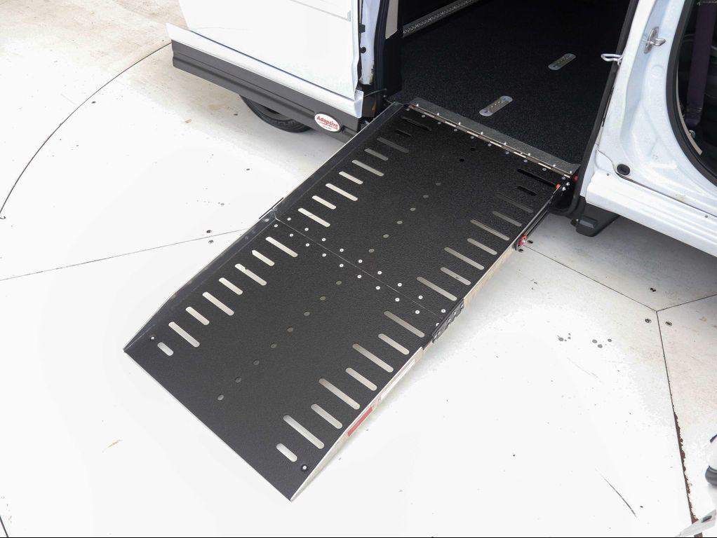 used 2016 Dodge Grand Caravan car, priced at $36,500