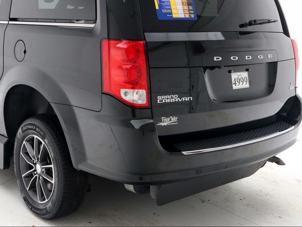 used 2017 Dodge Grand Caravan car, priced at $35,500