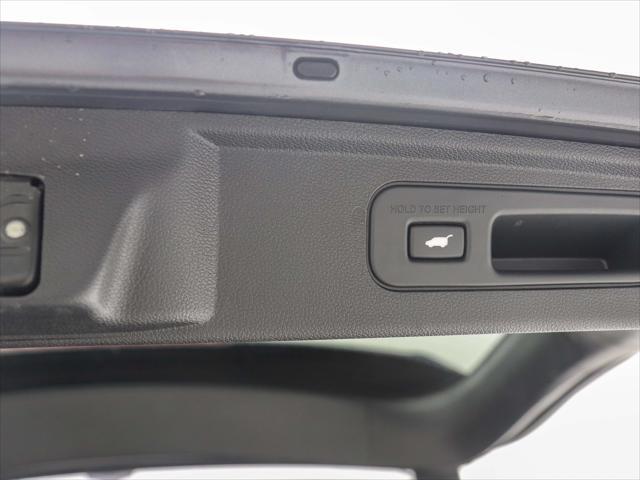 used 2023 Honda Odyssey car, priced at $25,500