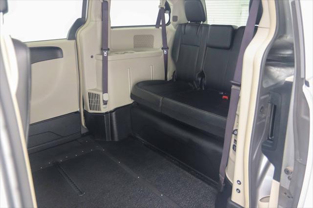 used 2015 Chrysler Town & Country car, priced at $35,900