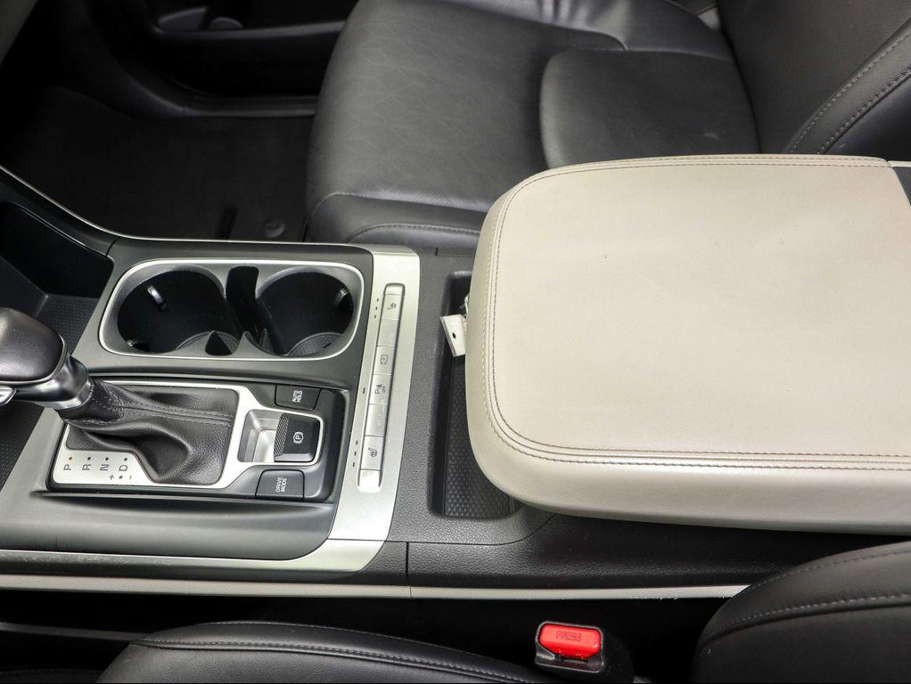 used 2022 Kia Carnival car, priced at $27,200