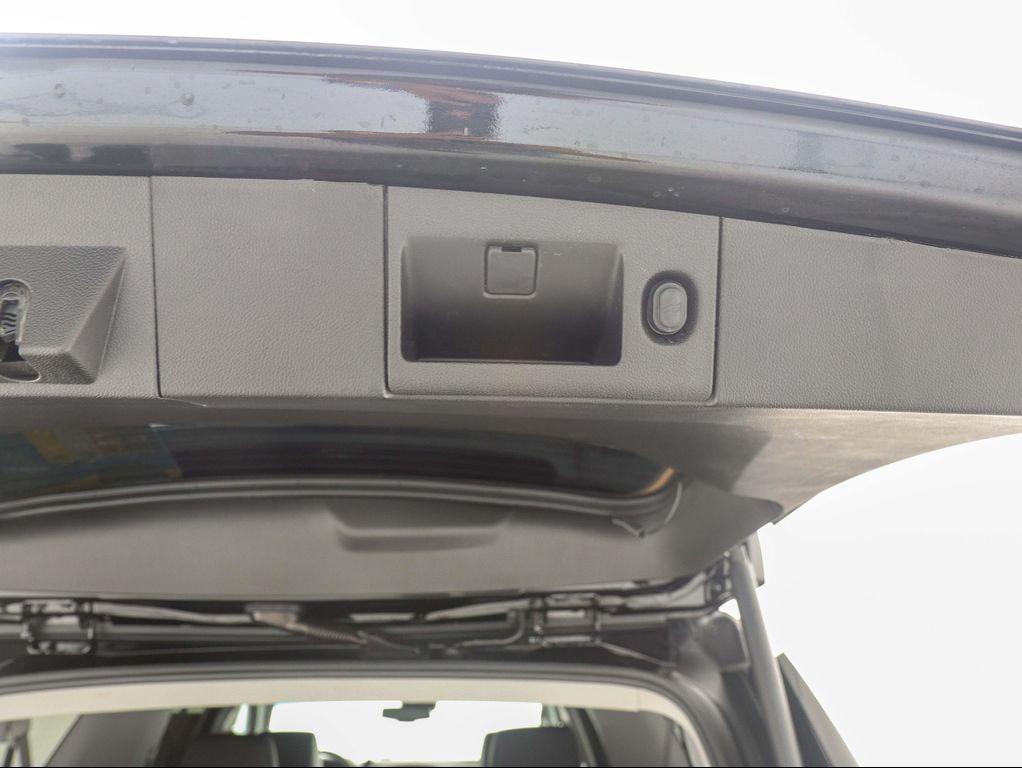 used 2020 Chevrolet Suburban car, priced at $38,500