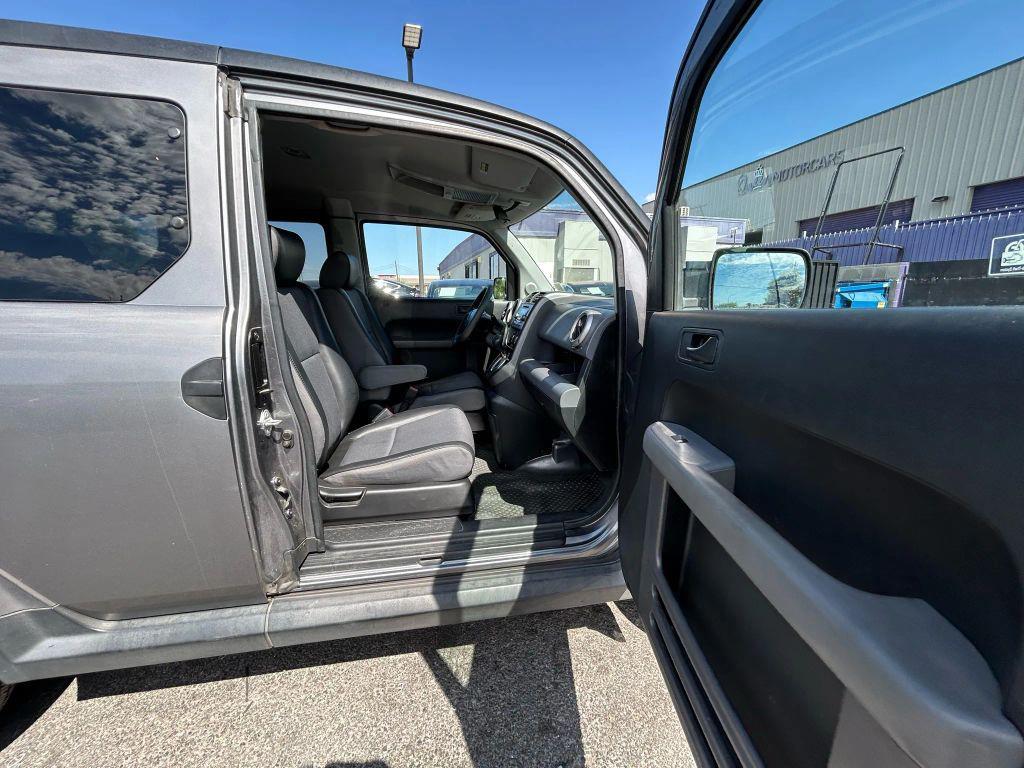 used 2005 Honda Element car, priced at $5,499