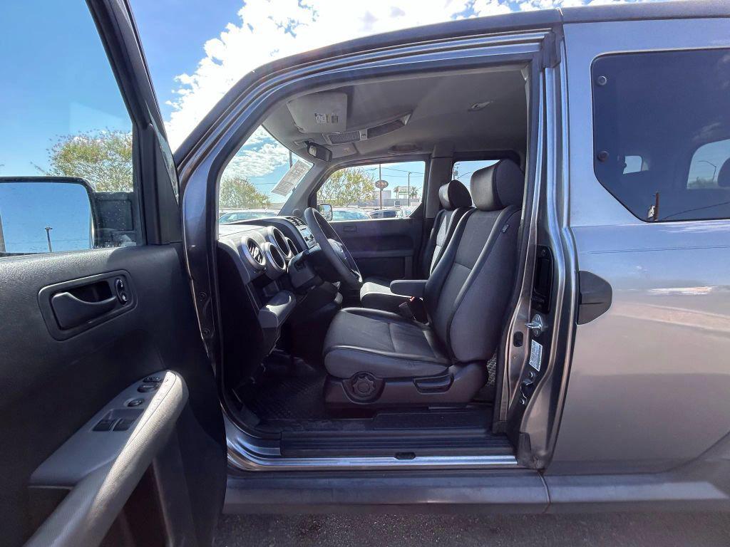 used 2005 Honda Element car, priced at $5,499