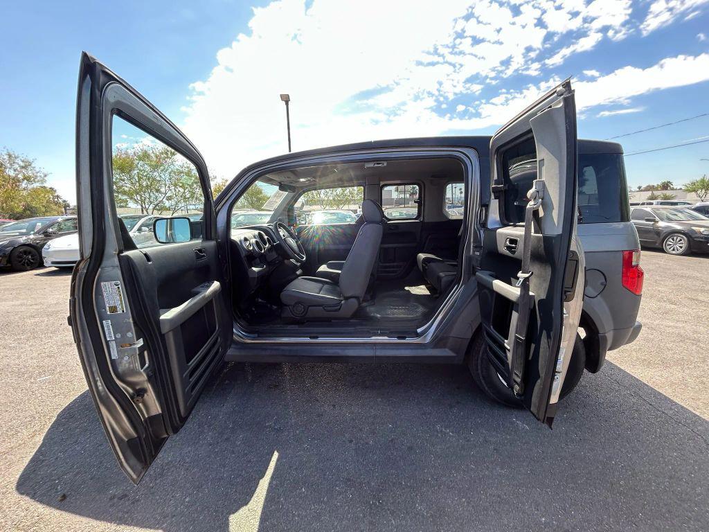 used 2005 Honda Element car, priced at $5,499