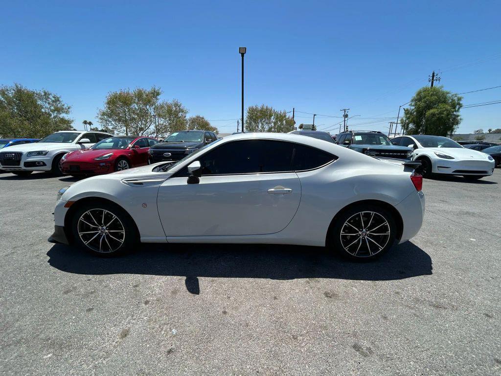 used 2019 Toyota 86 car, priced at $16,999