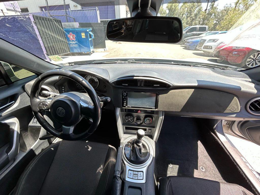 used 2019 Toyota 86 car, priced at $16,999