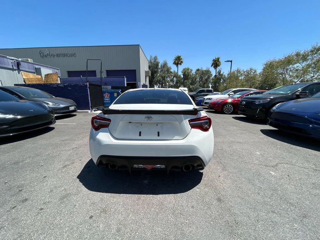 used 2019 Toyota 86 car, priced at $16,999