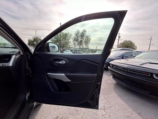 used 2017 Jeep Cherokee car, priced at $13,999