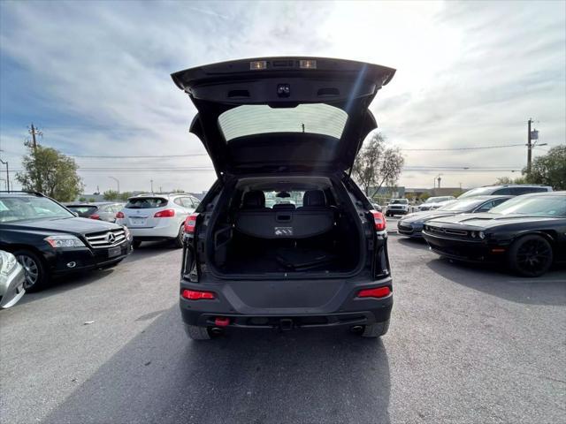 used 2017 Jeep Cherokee car, priced at $13,999