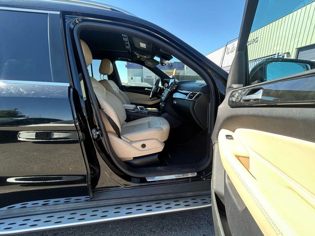 used 2018 Mercedes-Benz GLS 450 car, priced at $18,999