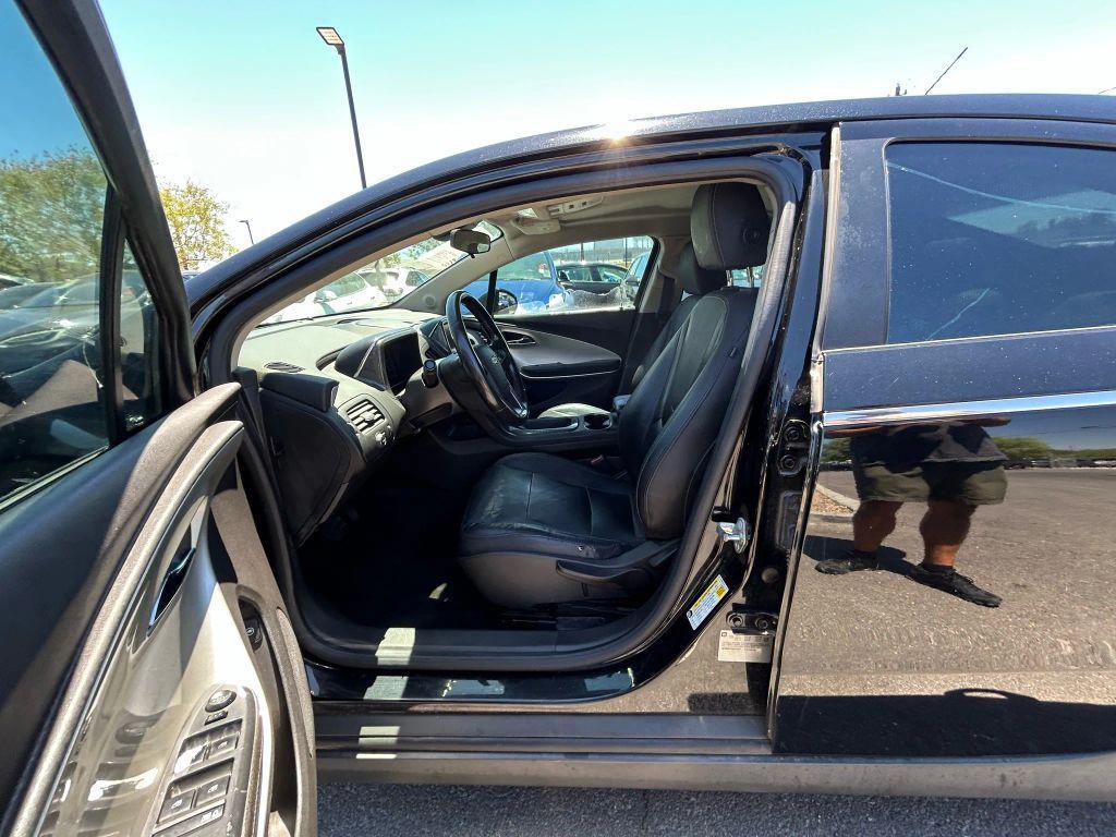 used 2013 Chevrolet Volt car, priced at $5,999