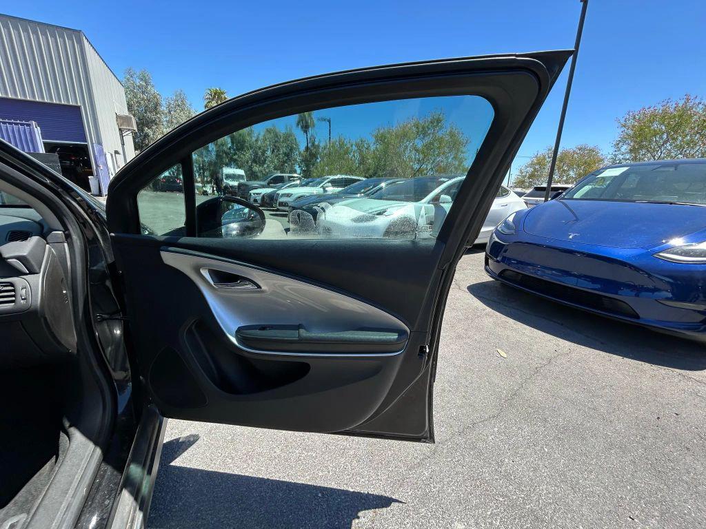 used 2013 Chevrolet Volt car, priced at $5,999