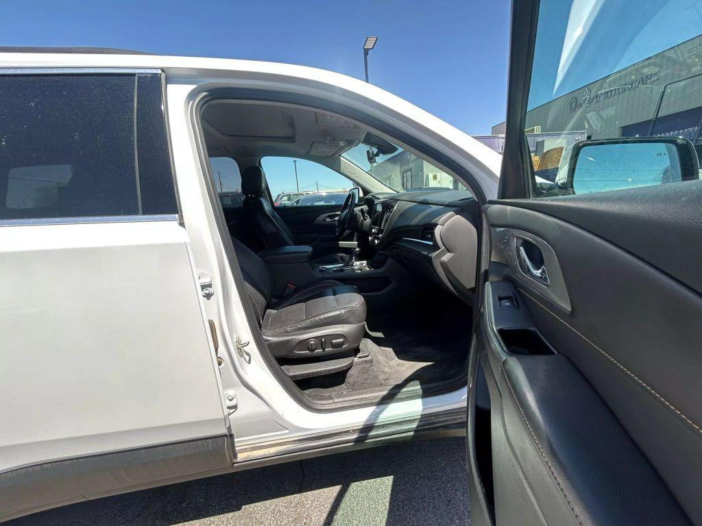 used 2018 Chevrolet Traverse car, priced at $17,084