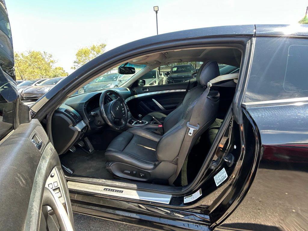 used 2013 INFINITI G37 car, priced at $10,777
