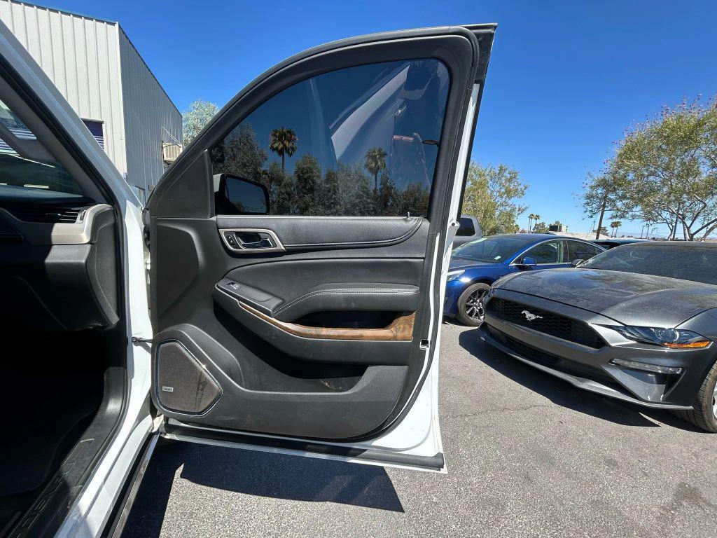 used 2018 GMC Yukon XL car, priced at $26,372