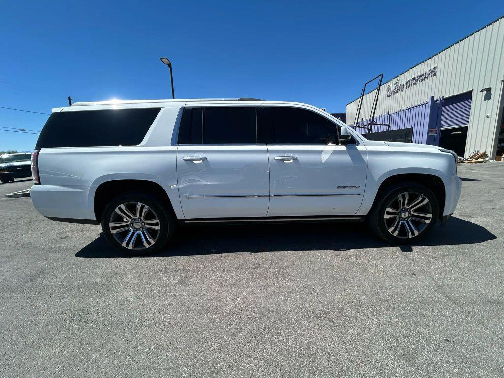 used 2018 GMC Yukon XL car, priced at $26,372