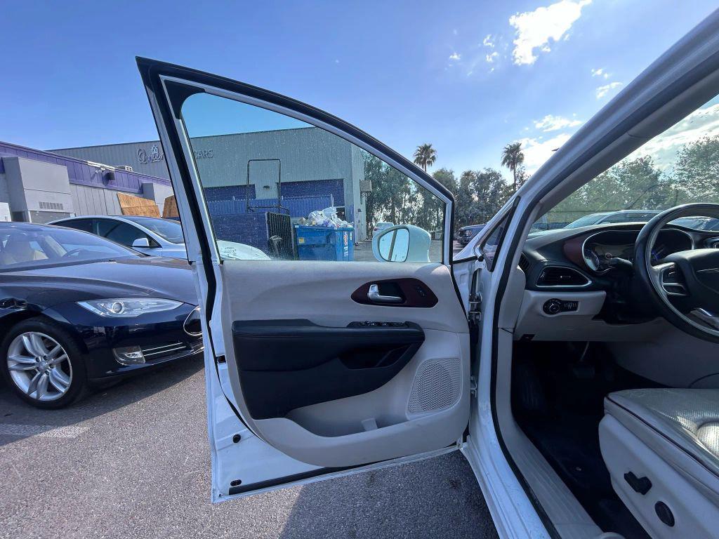 used 2019 Chrysler Pacifica car, priced at $14,301