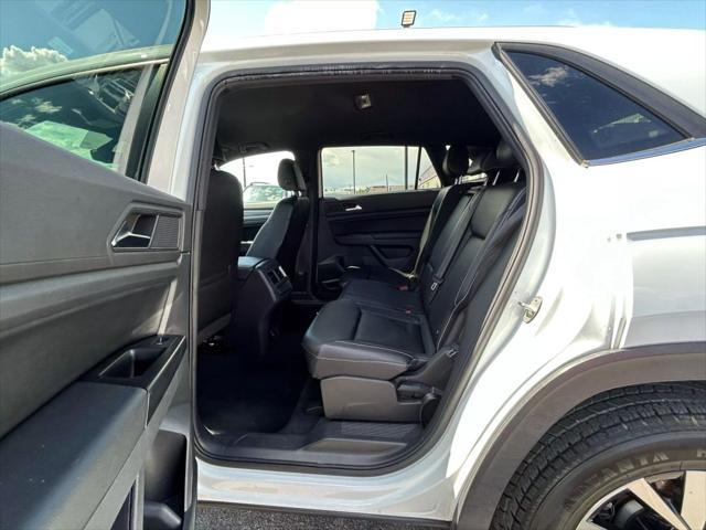 used 2020 Volkswagen Atlas Cross Sport car, priced at $16,777