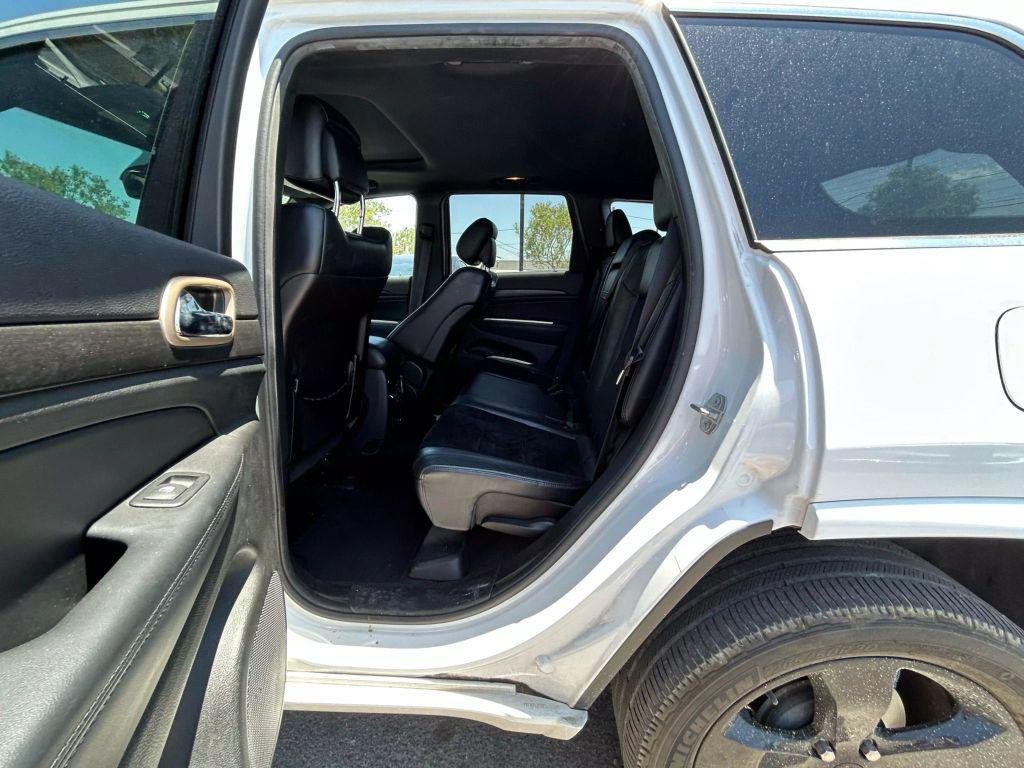 used 2015 Jeep Grand Cherokee car, priced at $11,531