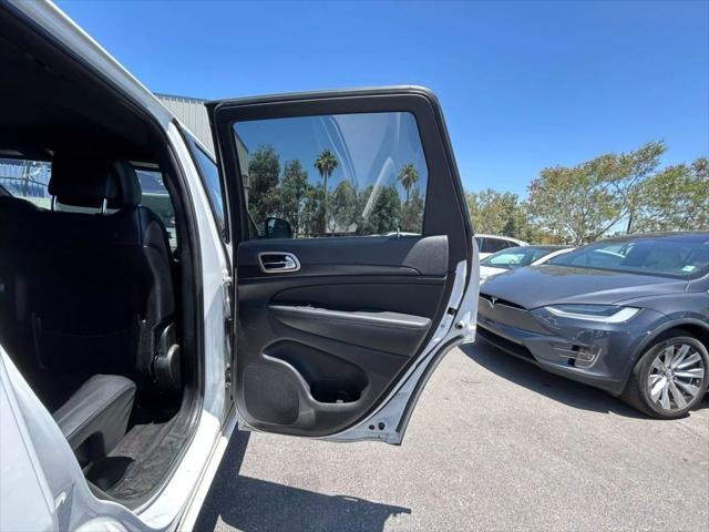 used 2015 Jeep Grand Cherokee car, priced at $11,999