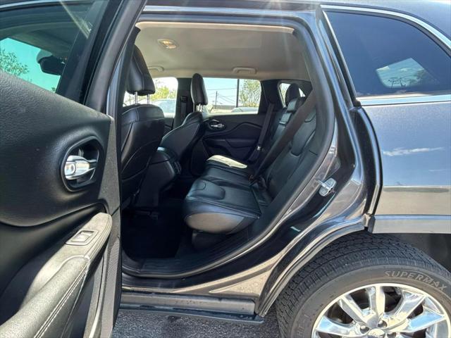 used 2015 Jeep Cherokee car, priced at $8,999
