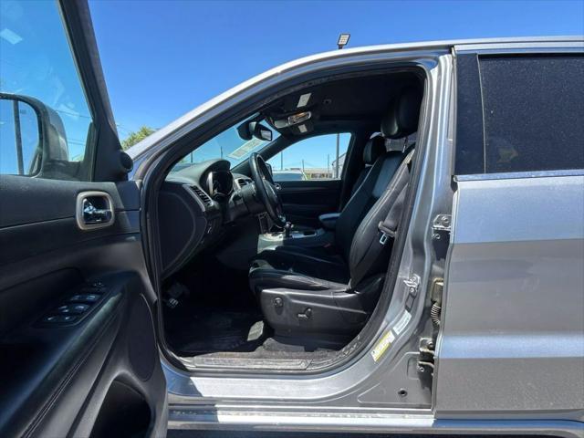 used 2015 Jeep Grand Cherokee car, priced at $9,667
