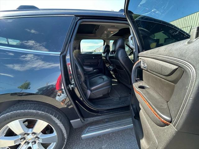 used 2013 Chevrolet Traverse car, priced at $8,888