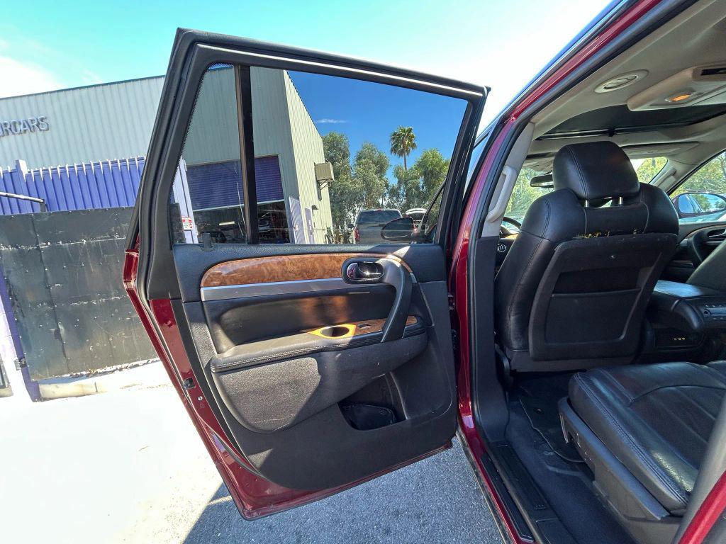 used 2011 Buick Enclave car, priced at $3,999