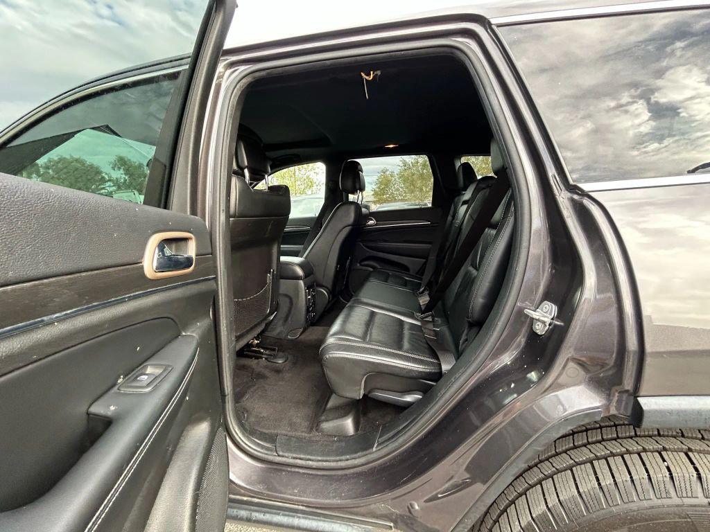 used 2015 Jeep Grand Cherokee car, priced at $12,820