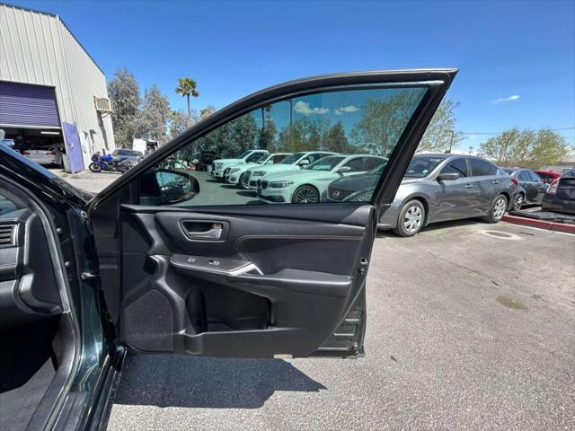 used 2015 Toyota Camry Hybrid car, priced at $11,999